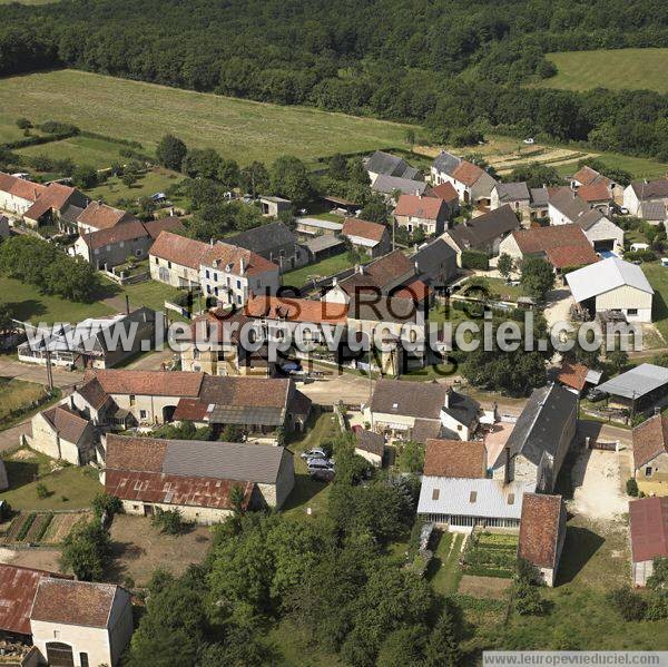 Photo aérienne de Sougres-en-Puisaye