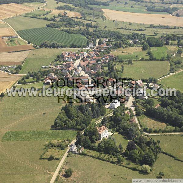 Photo aérienne de Tharot