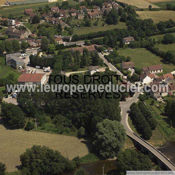 Photo aérienne de Vault-de-Lugny