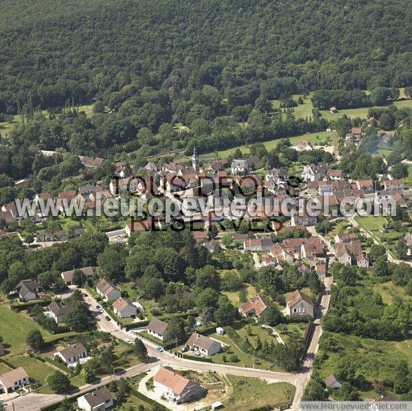 Photo aérienne de Voutenay-sur-Cure