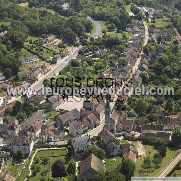 Photo aérienne de Voutenay-sur-Cure