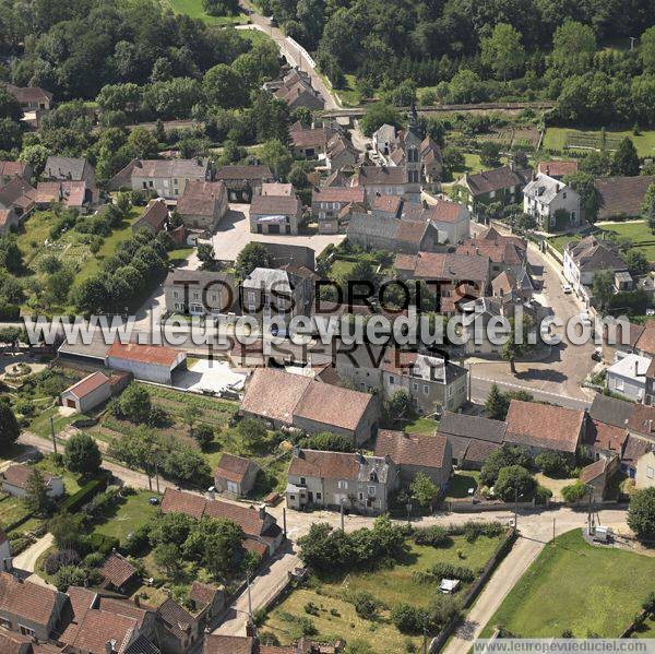 Photo aérienne de Voutenay-sur-Cure