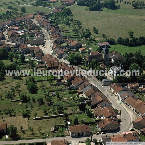 Photo aérienne de Damblain