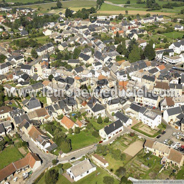 Photo aérienne de Saint-Gervais-d'Auvergne