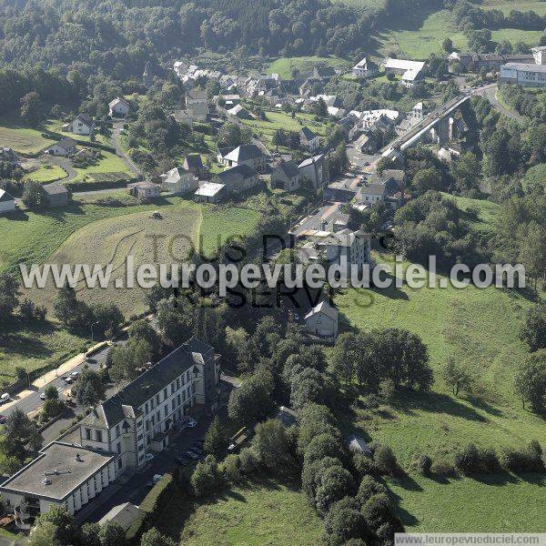 Photo aérienne de Rochefort-Montagne