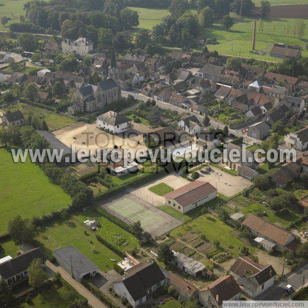 Photo aérienne de Villeneuve-sur-Allier