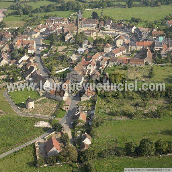 Photo aérienne de Saint-Menoux