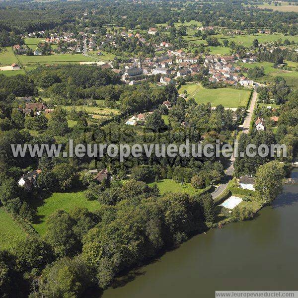 Photo aérienne de Saint-Bonnet-Tronais