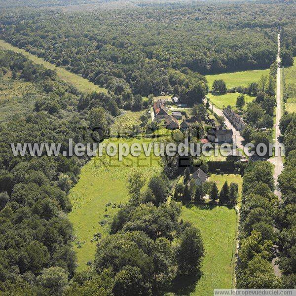 Photo aérienne de Saint-Bonnet-Tronais