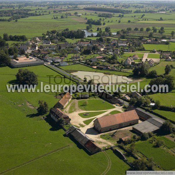 Photo aérienne de Saligny-sur-Roudon