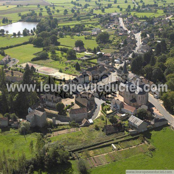 Photo aérienne de Saligny-sur-Roudon