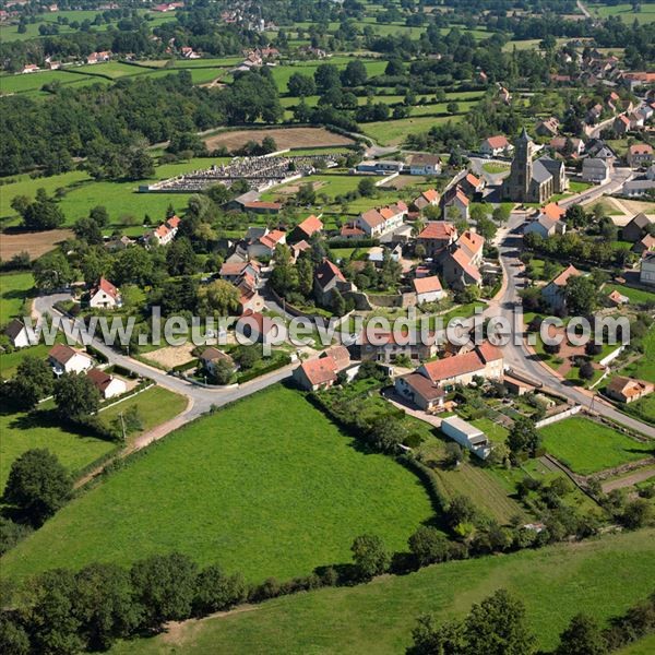 Photo aérienne de Montvicq