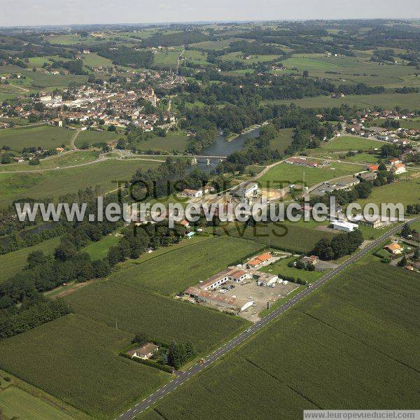 Photo aérienne de Sauveterre-de-Barn