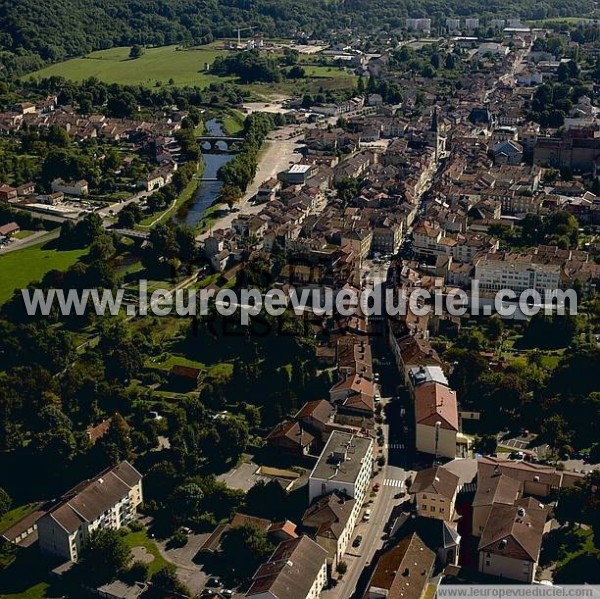 Photo aérienne de Mirecourt