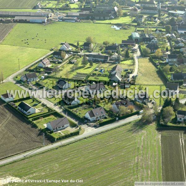 Photo aérienne de Douains