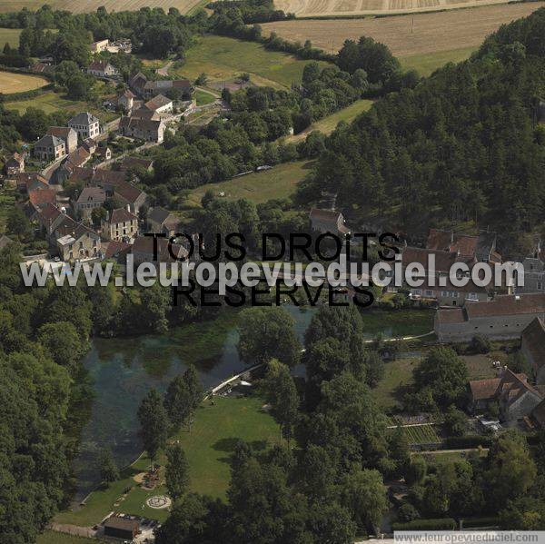 Photo aérienne de Druyes-les-Belles-Fontaines