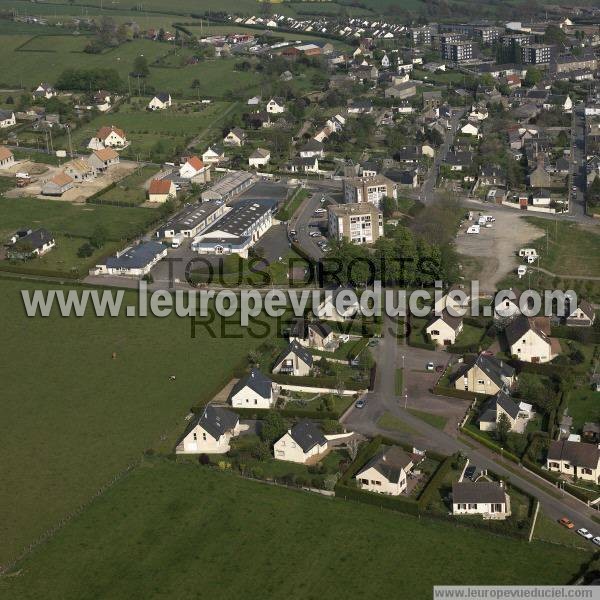 Photo aérienne de Cond-sur-Noireau