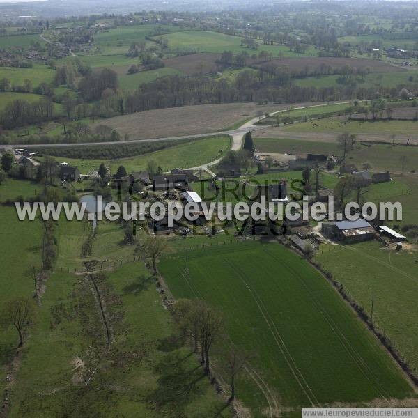 Photo aérienne de Landisacq