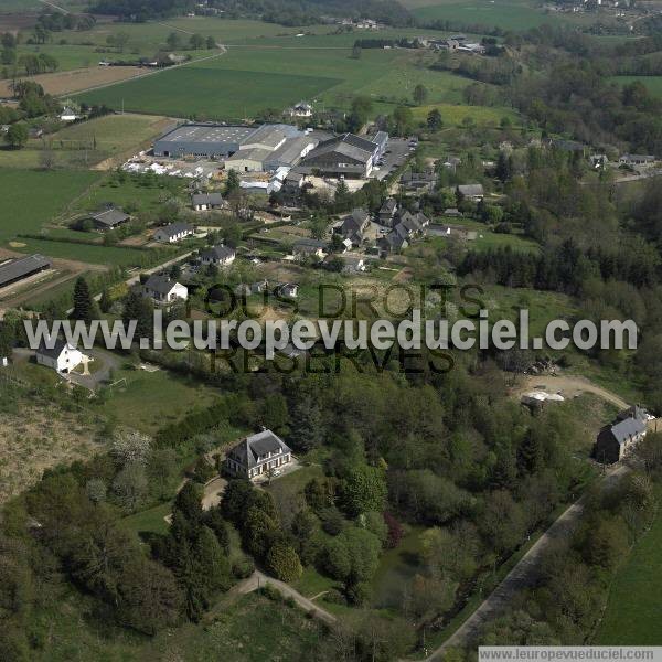 Photo aérienne de Ambrires-les-Valles