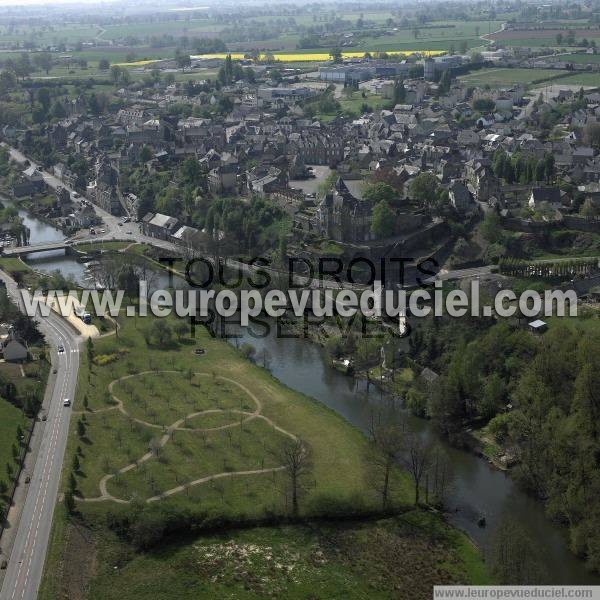 Photo aérienne de Ambrires-les-Valles