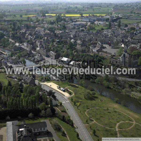 Photo aérienne de Ambrires-les-Valles