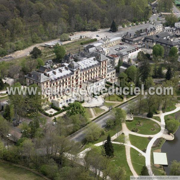 Photo aérienne de Bagnoles-de-l'Orne