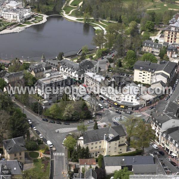 Photo aérienne de Bagnoles-de-l'Orne