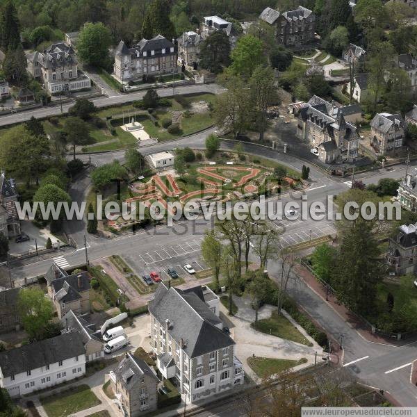 Photo aérienne de Bagnoles-de-l'Orne