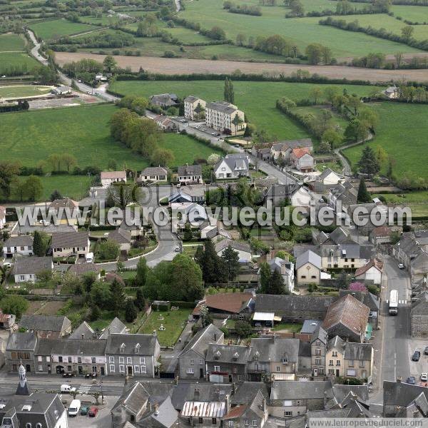 Photo aérienne de Pr-en-Pail