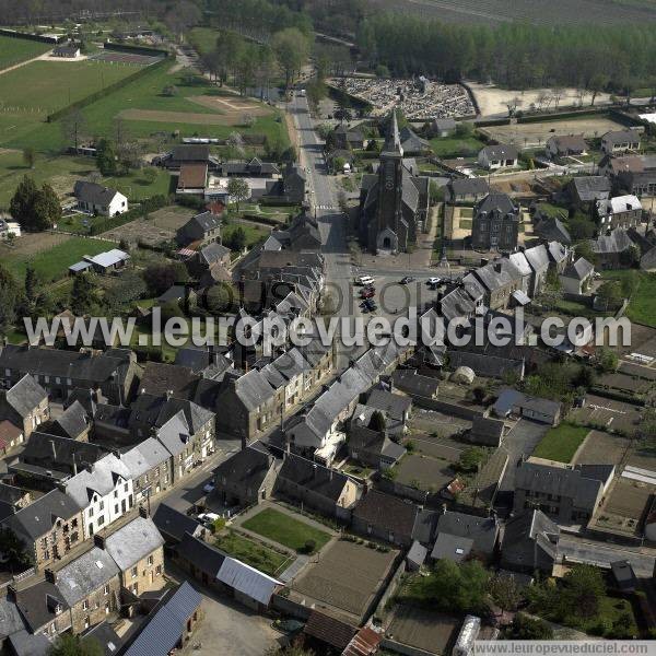 Photo aérienne de Saint-Fraimbault