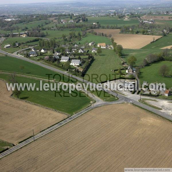 Photo aérienne de Roullours