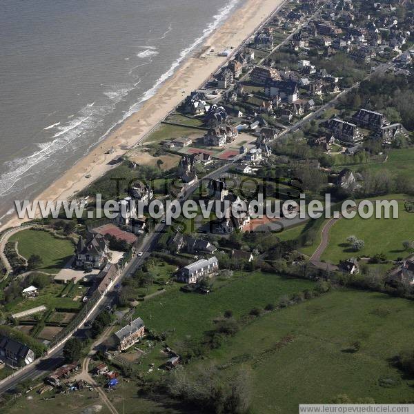 Photo aérienne de Benerville-sur-Mer