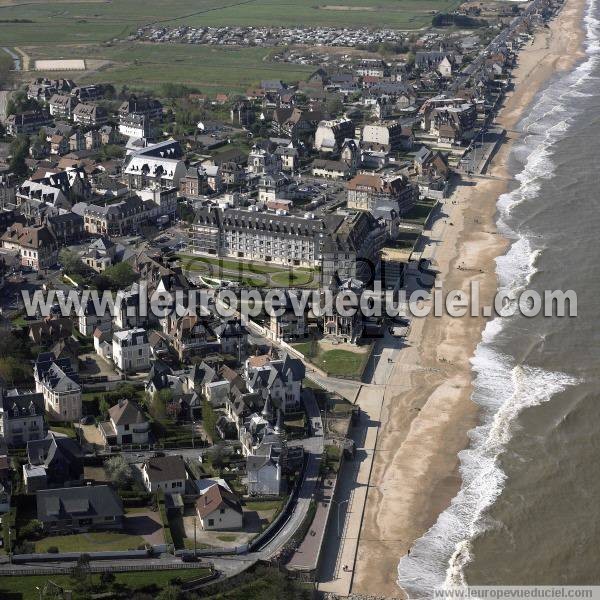 Photo aérienne de Benerville-sur-Mer