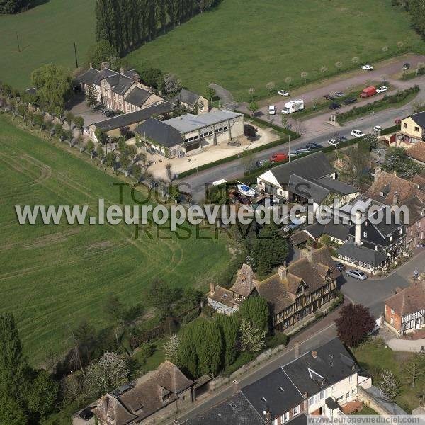 Photo aérienne de Beuvron-en-Auge