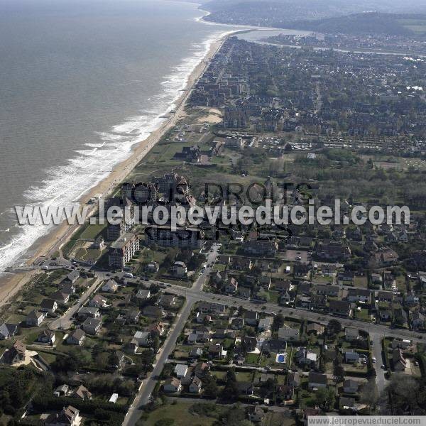 Photo aérienne de Cabourg