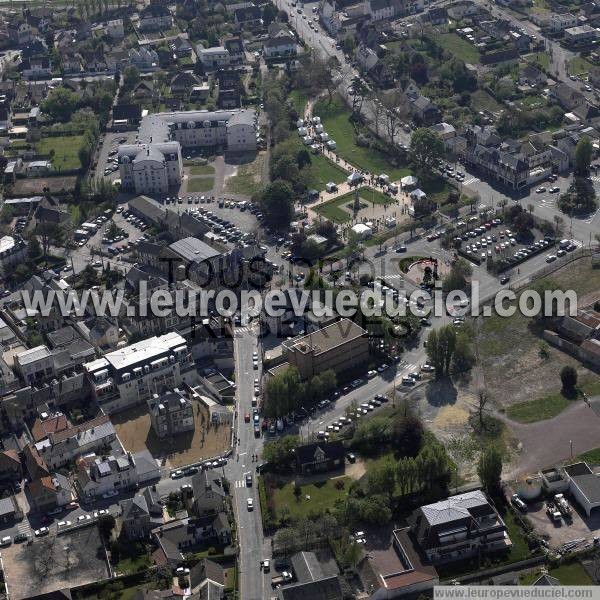 Photo aérienne de Cabourg