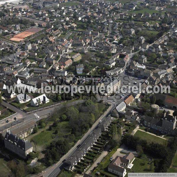 Photo aérienne de Courseulles-sur-Mer