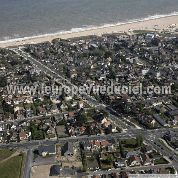 Photo aérienne de Ouistreham