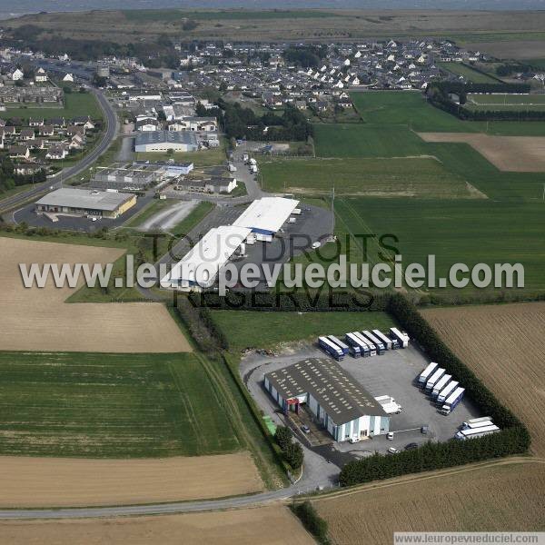 Photo aérienne de Port-en-Bessin-Huppain