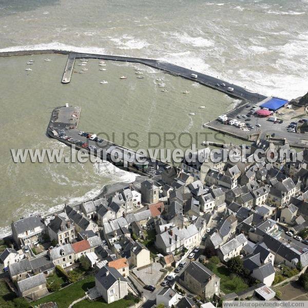 Photo aérienne de Port-en-Bessin-Huppain