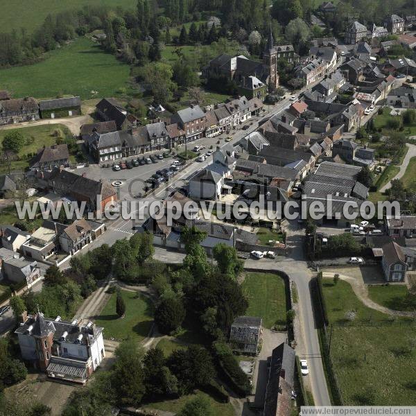 Photo aérienne de Saint-Julien-le-Faucon