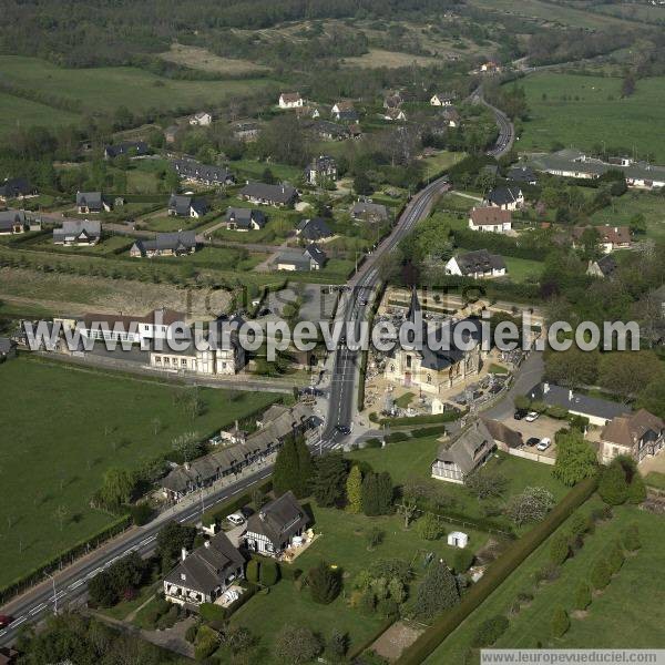 Photo aérienne de Tourgville