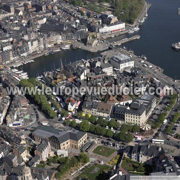 Photo aérienne de Honfleur