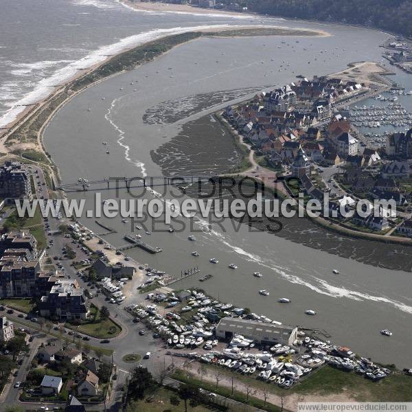 Photo aérienne de Dives-sur-Mer