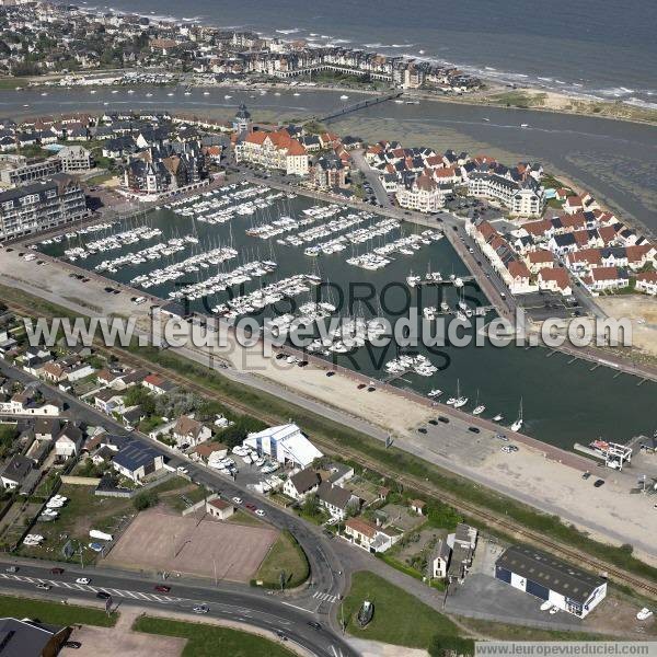 Photo aérienne de Dives-sur-Mer