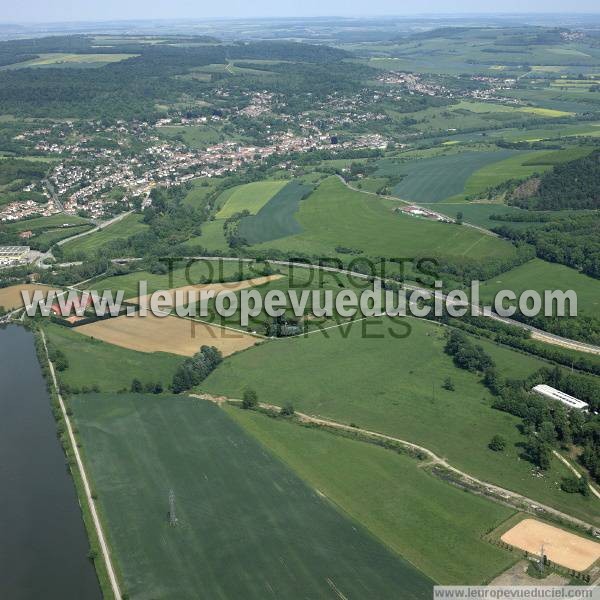 Photo aérienne de Lay-Saint-Christophe