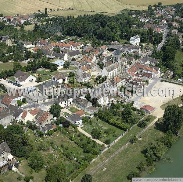 Photo aérienne de Ussy-sur-Marne