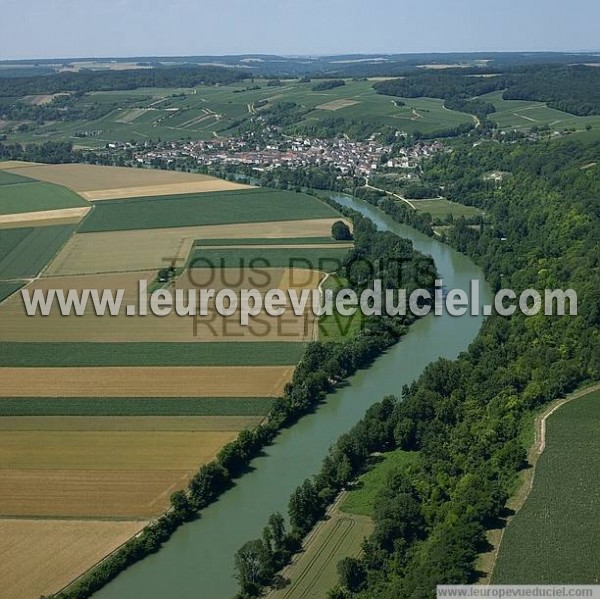 Photo aérienne de Crouttes-sur-Marne
