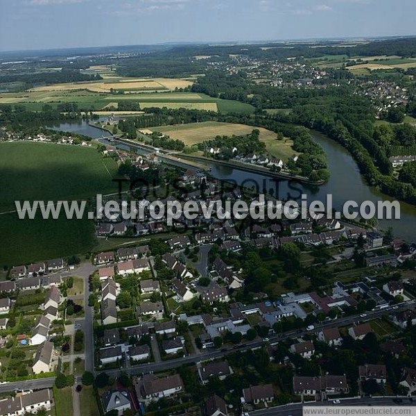 Photo aérienne de Pont-Sainte-Maxence