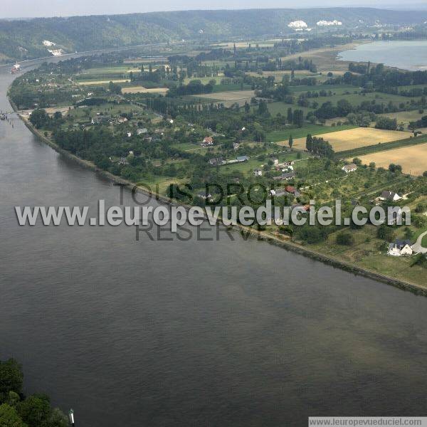 Photo aérienne de Le Mesnil-sous-Jumiges